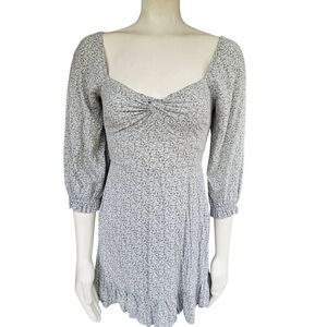 Hollister XS Gray Floral Mini Dress Long Sleeve Smocked Back Sweetheart